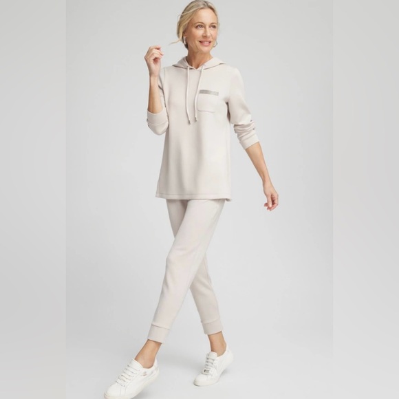 Chico’s Zenergy® Caviar Bead Scuba Joggers - Picture 3 of 16